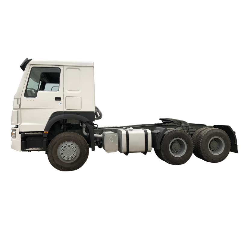 Тракторная головка