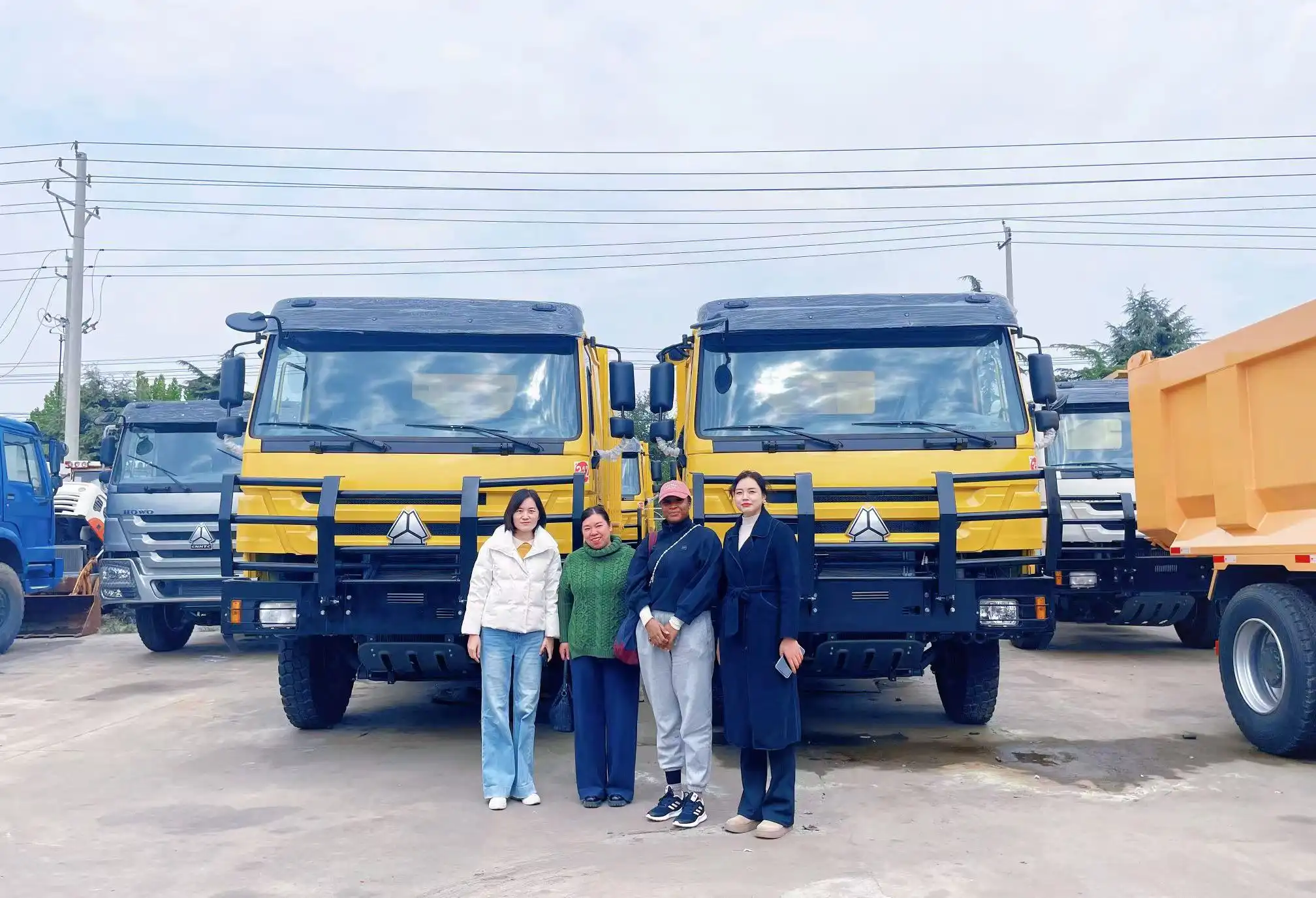 Customer Visit & Successful Order | 6×4 Dump Trucks for Gabon Customer Visit & Successful Order | 6×4 Dump Trucks for Gabon